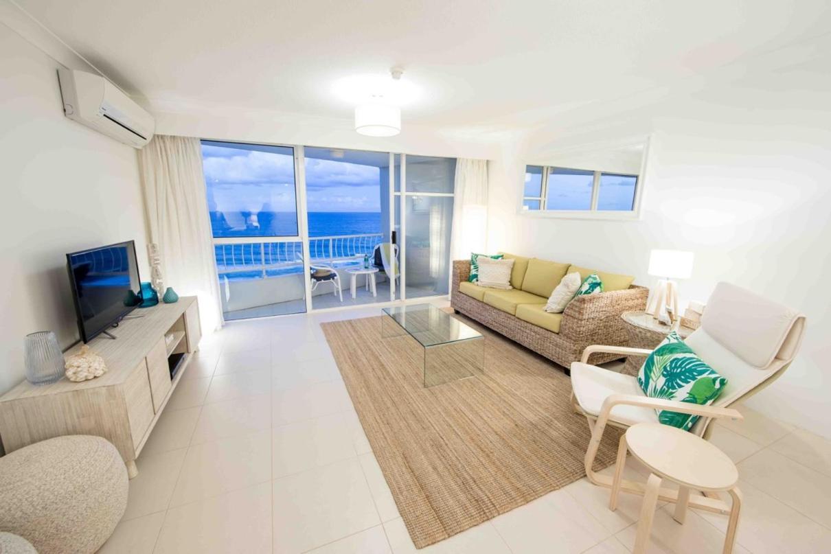 19Th Avenue On The Beach Gold Coast Exterior photo
