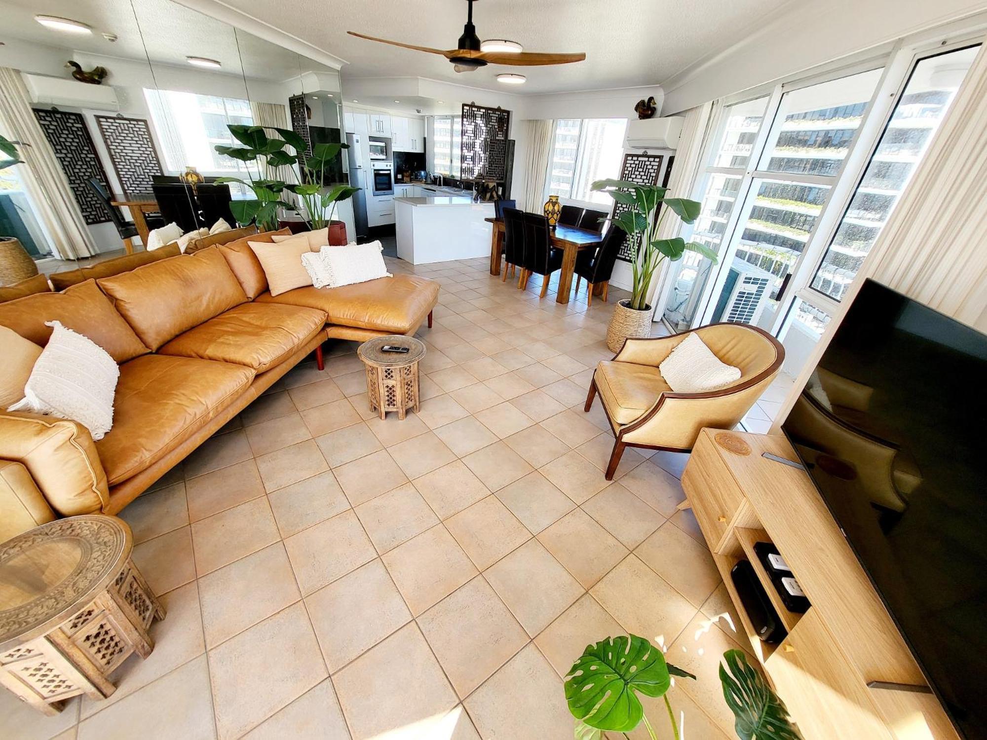 19Th Avenue On The Beach Gold Coast Exterior photo