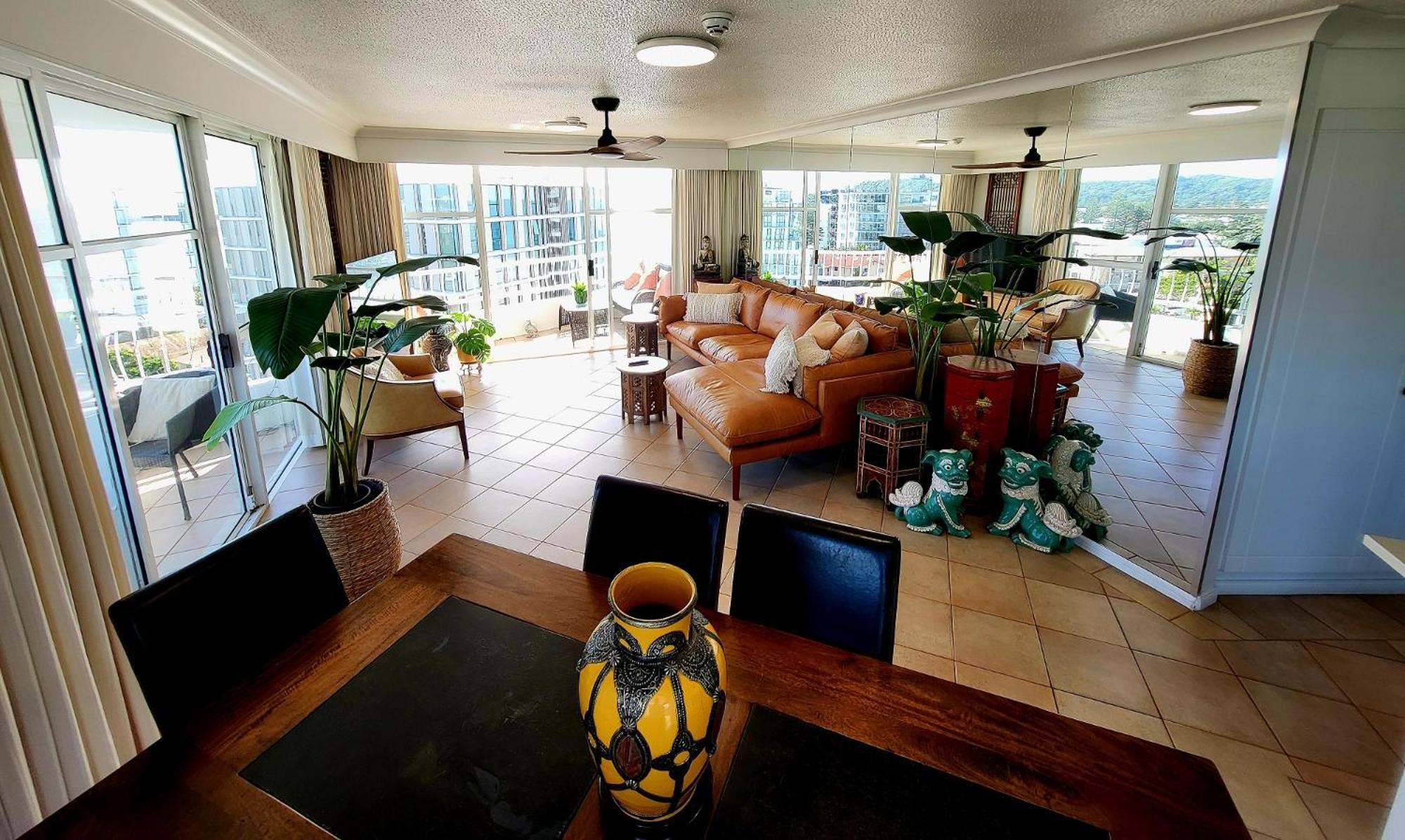 19Th Avenue On The Beach Gold Coast Exterior photo