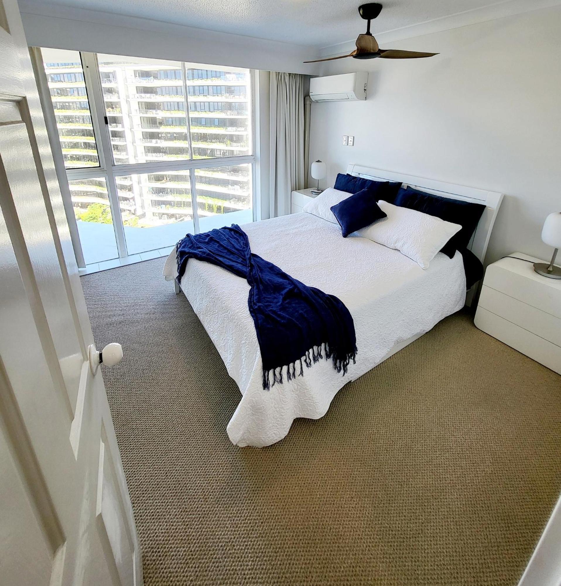 19Th Avenue On The Beach Gold Coast Exterior photo