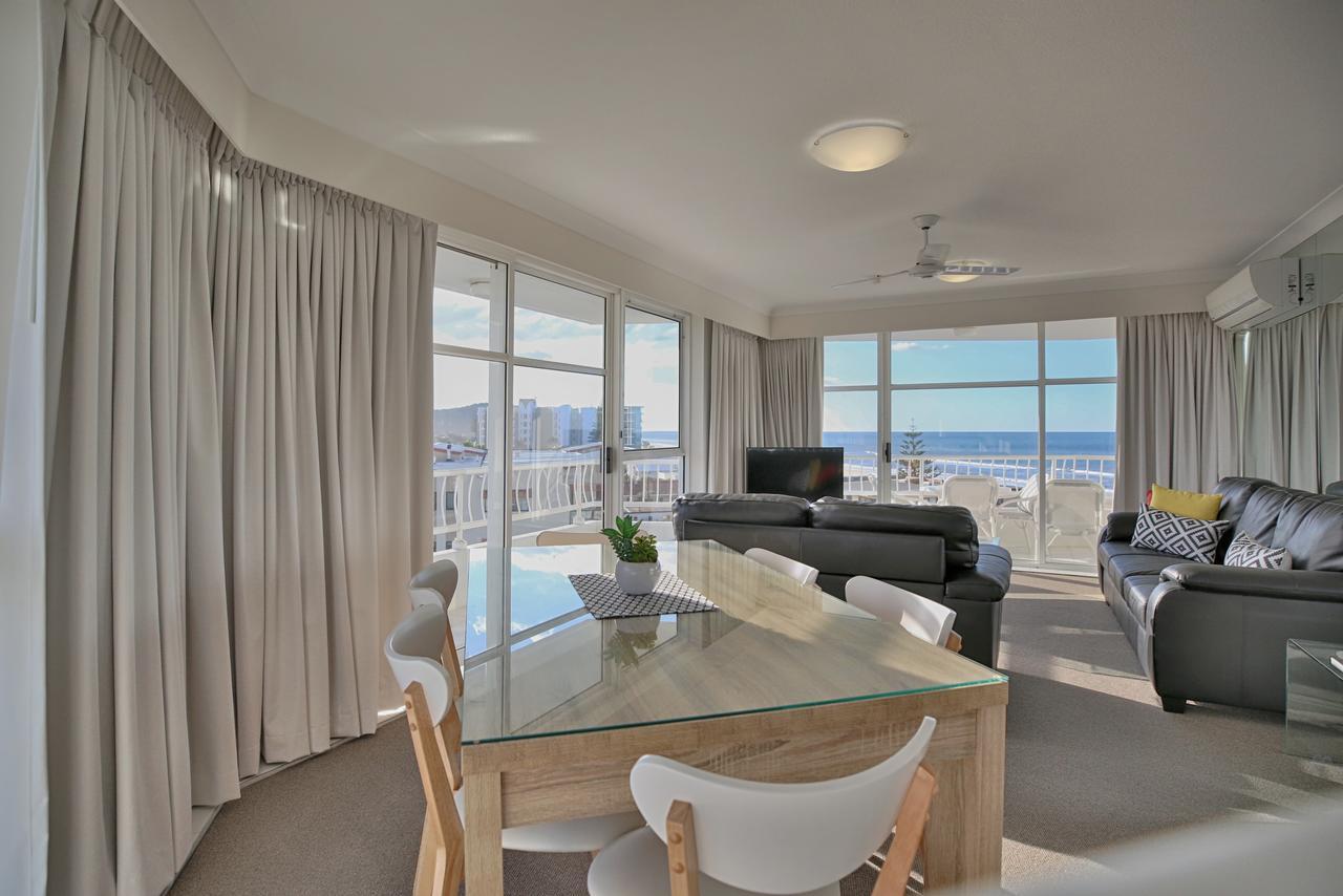 19Th Avenue On The Beach Gold Coast Exterior photo